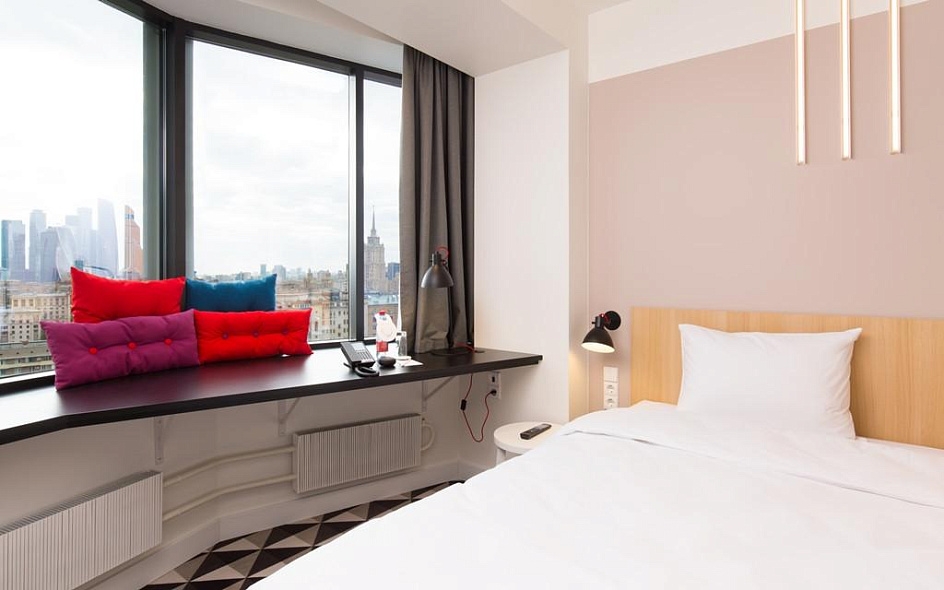 AZIMUT Смоленская